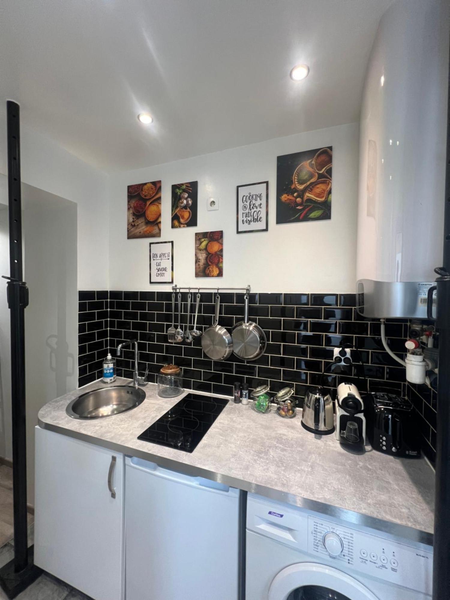 Home Sweet Home Batignolles 1 Bedroom - N37 Parijs Buitenkant foto